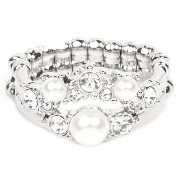 A-List Ambience White Ring (156) - Picture 2 of 2